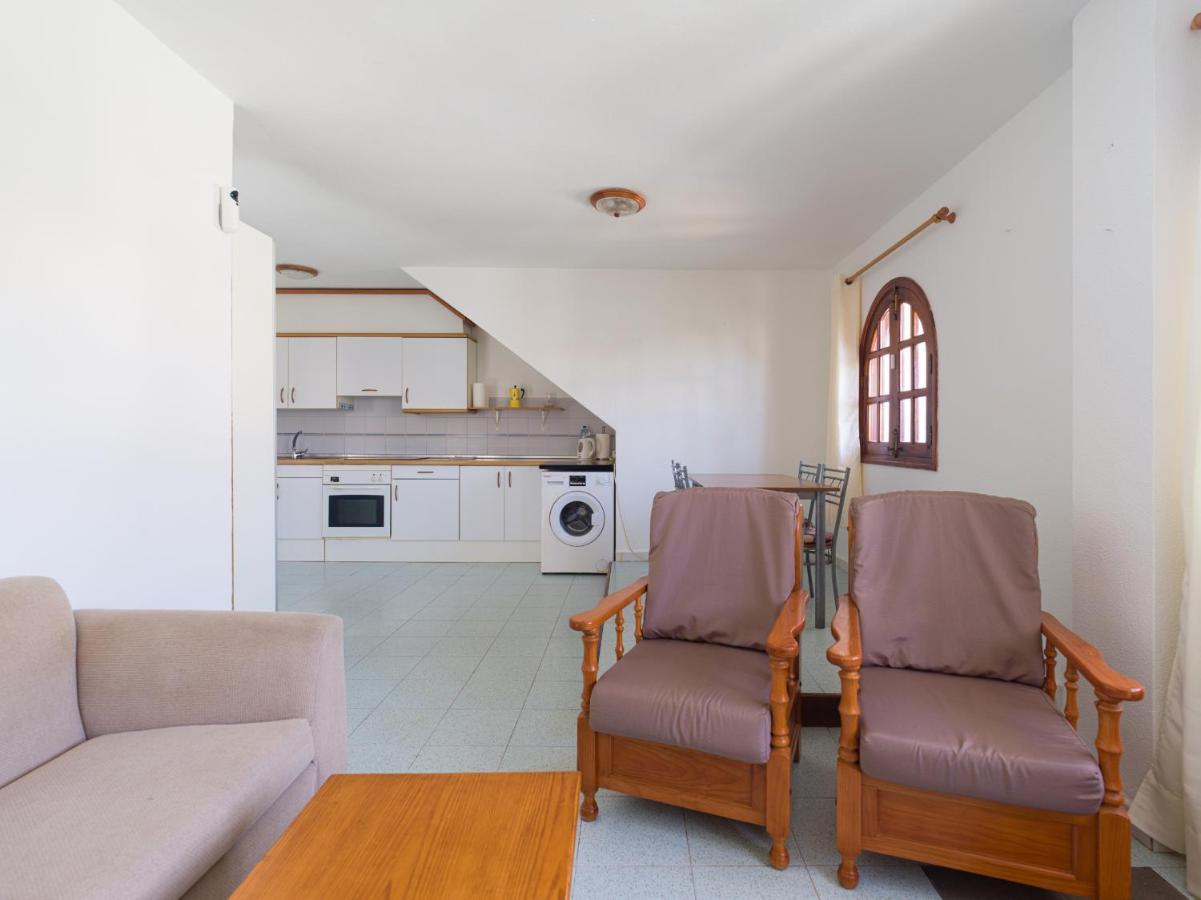 Homeforguest Apartamento Acogedor En 科斯塔卡莱塔 外观 照片