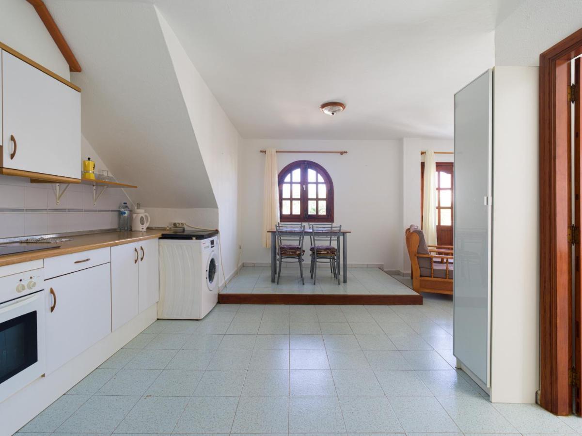 Homeforguest Apartamento Acogedor En 科斯塔卡莱塔 外观 照片